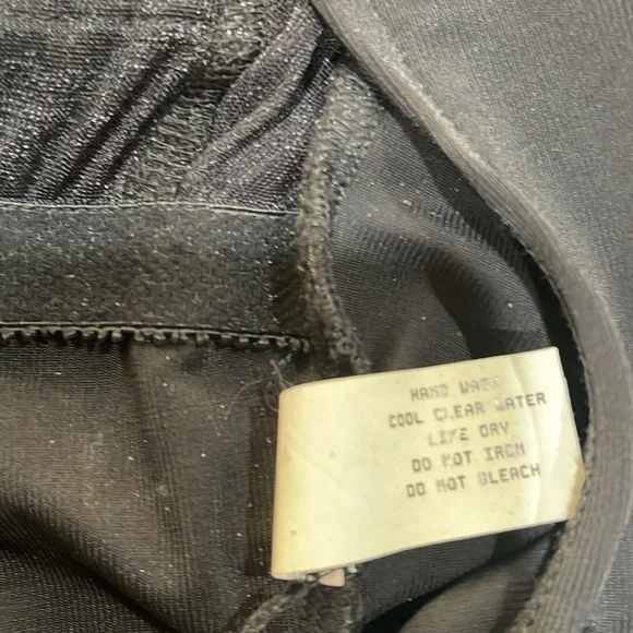 NWT Miraclesuit Surplice Bust Ruched Side Tummy Control One Piece Swimsuit  SZ 8 - Picture 10 of 10